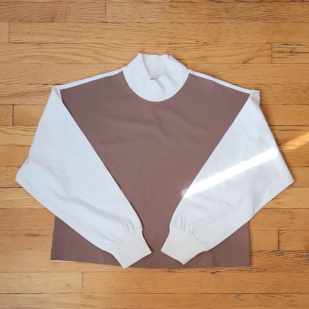 NWT Athleta Venice Sweatshirt Medium